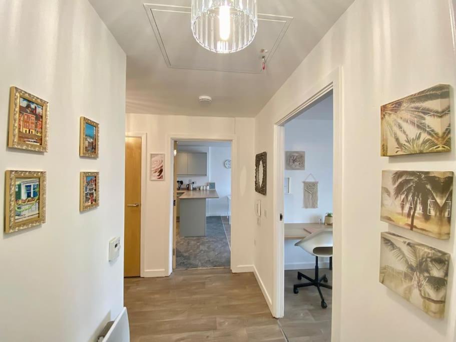 Apartment Centre *
